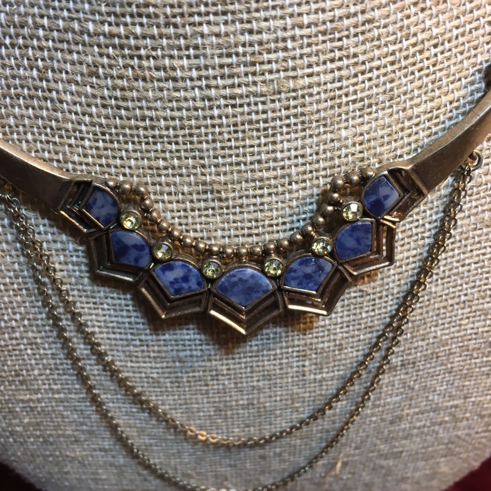 Chloe and Isabel gold necklace with accent chain